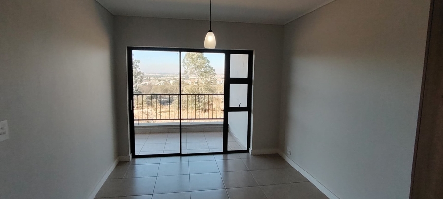 To Let 2 Bedroom Property for Rent in Mulbarton Gauteng