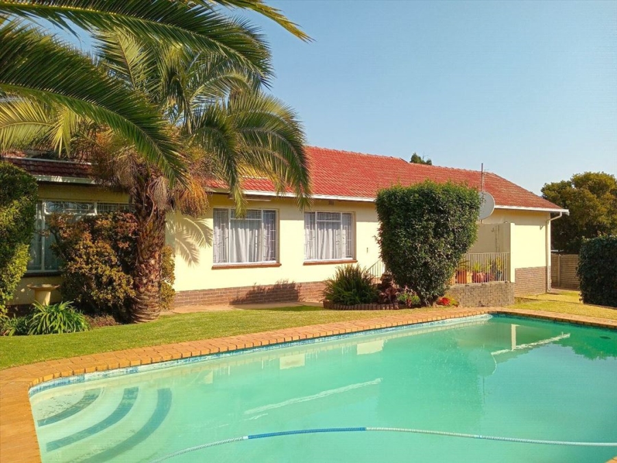 3 Bedroom Property for Sale in Terenure Gauteng
