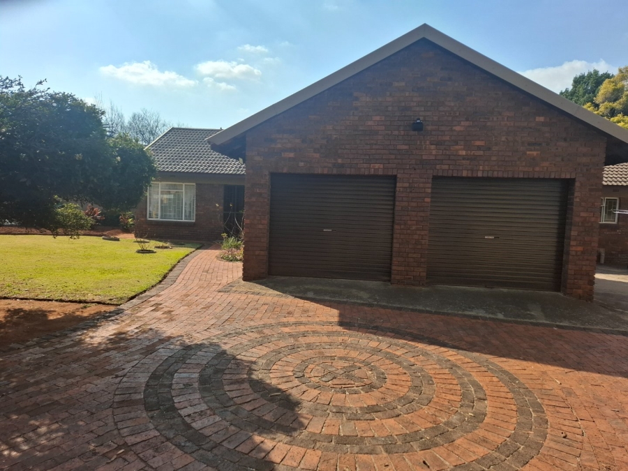 3 Bedroom Property for Sale in Birchleigh Gauteng