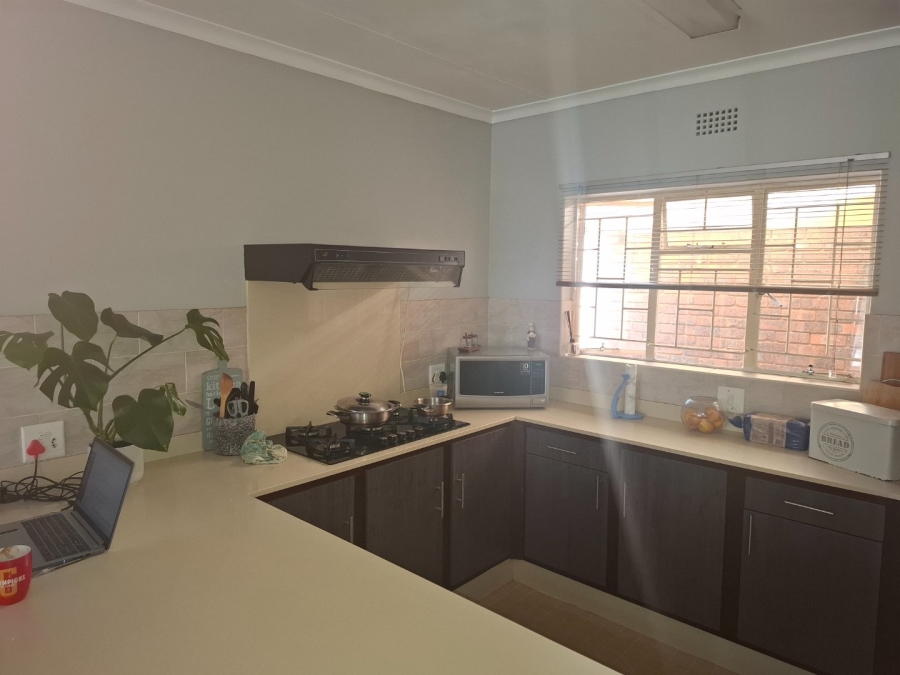 3 Bedroom Property for Sale in Birchleigh Gauteng