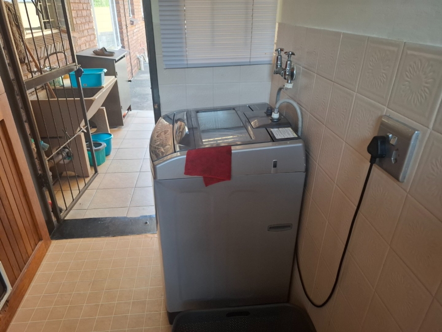 3 Bedroom Property for Sale in Birchleigh Gauteng