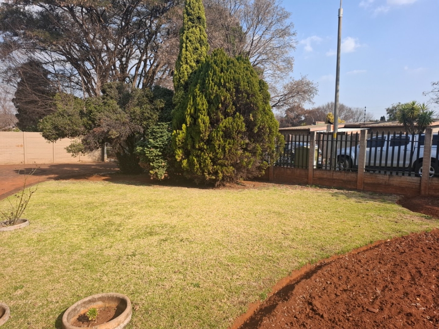 3 Bedroom Property for Sale in Birchleigh Gauteng