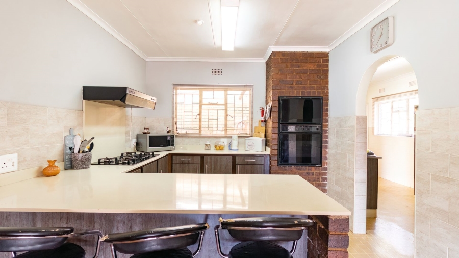 3 Bedroom Property for Sale in Birchleigh Gauteng