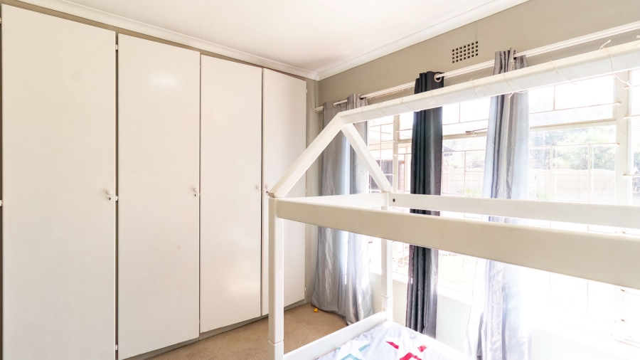 3 Bedroom Property for Sale in Birchleigh Gauteng