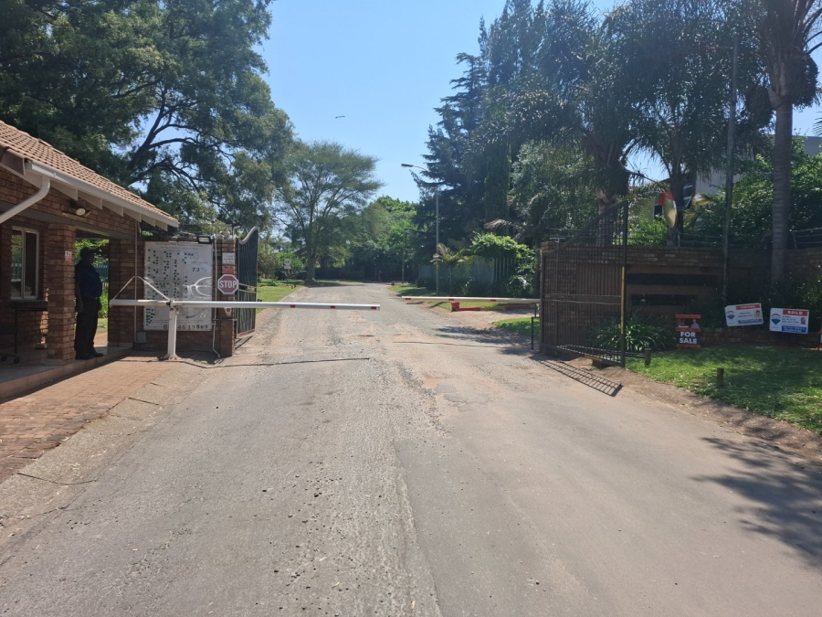 3 Bedroom Property for Sale in Birchleigh Gauteng