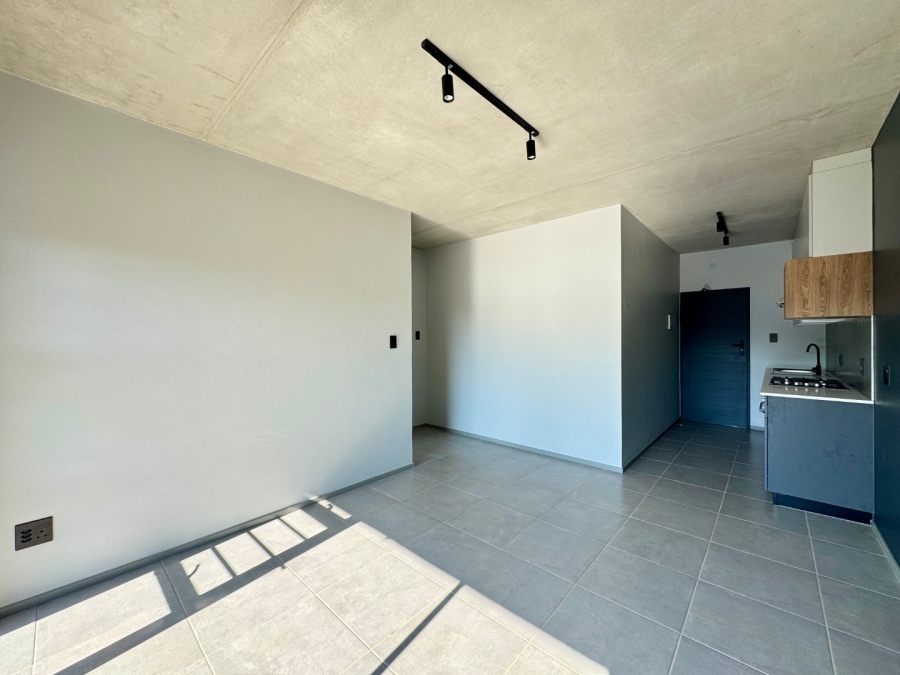 1 Bedroom Property for Sale in Waterkloof Ridge Gauteng