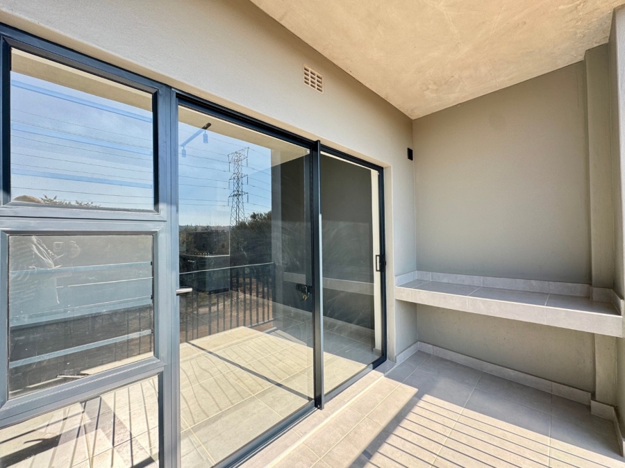 1 Bedroom Property for Sale in Waterkloof Ridge Gauteng