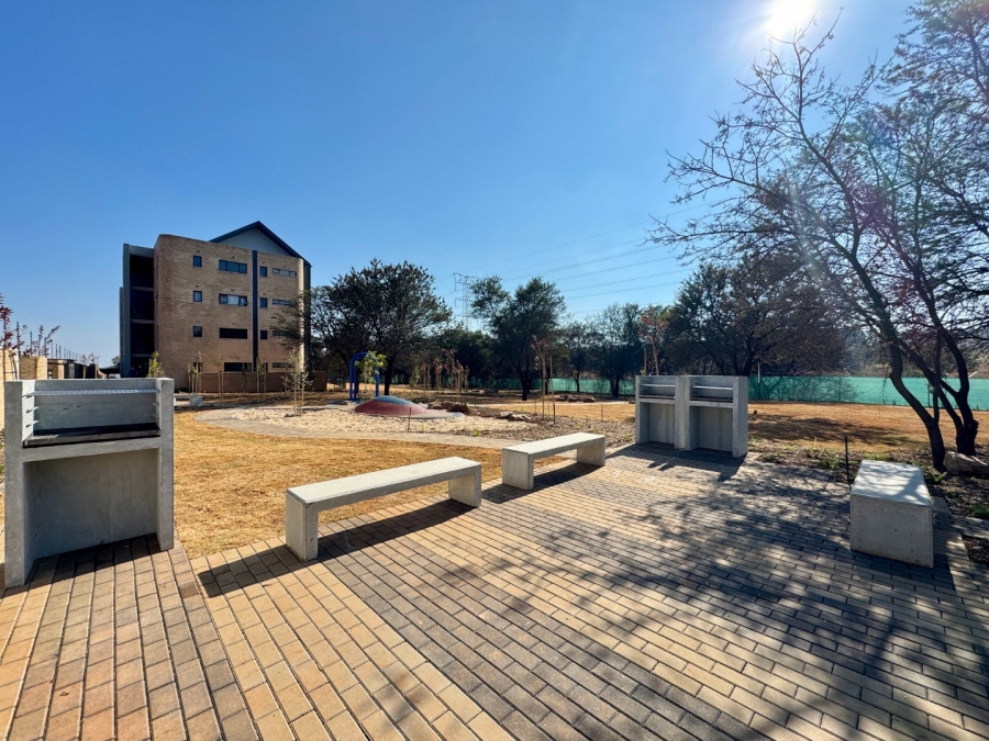 1 Bedroom Property for Sale in Waterkloof Ridge Gauteng