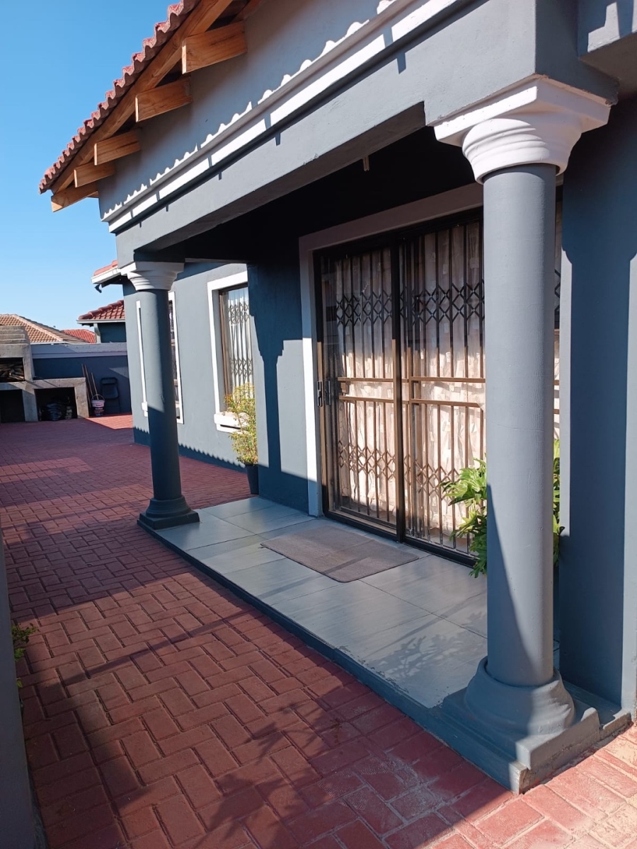  Bedroom Property for Sale in Vanderbijlpark CE Gauteng