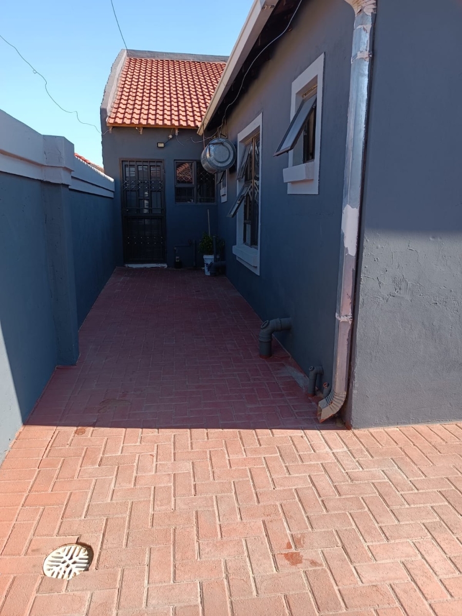  Bedroom Property for Sale in Vanderbijlpark CE Gauteng