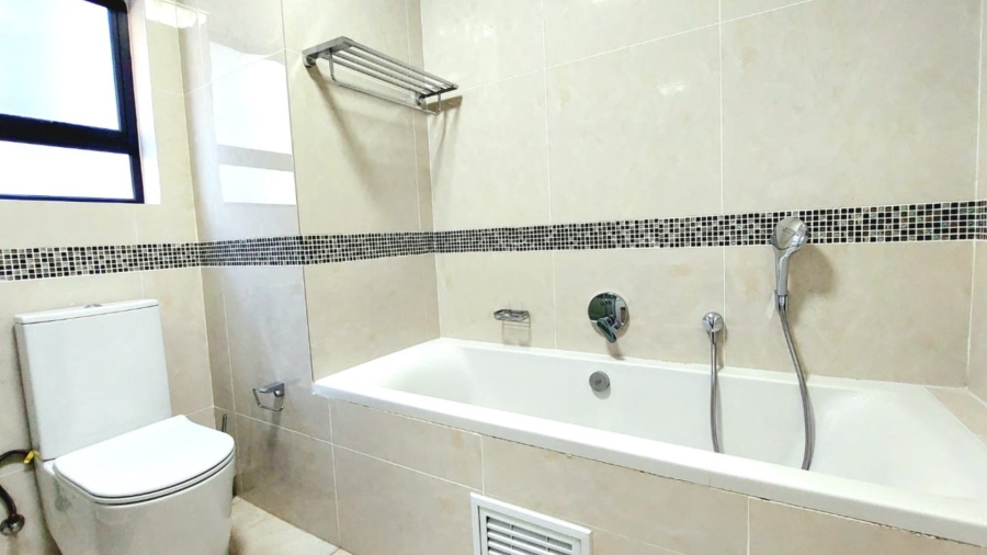 2 Bedroom Property for Sale in North Riding Gauteng
