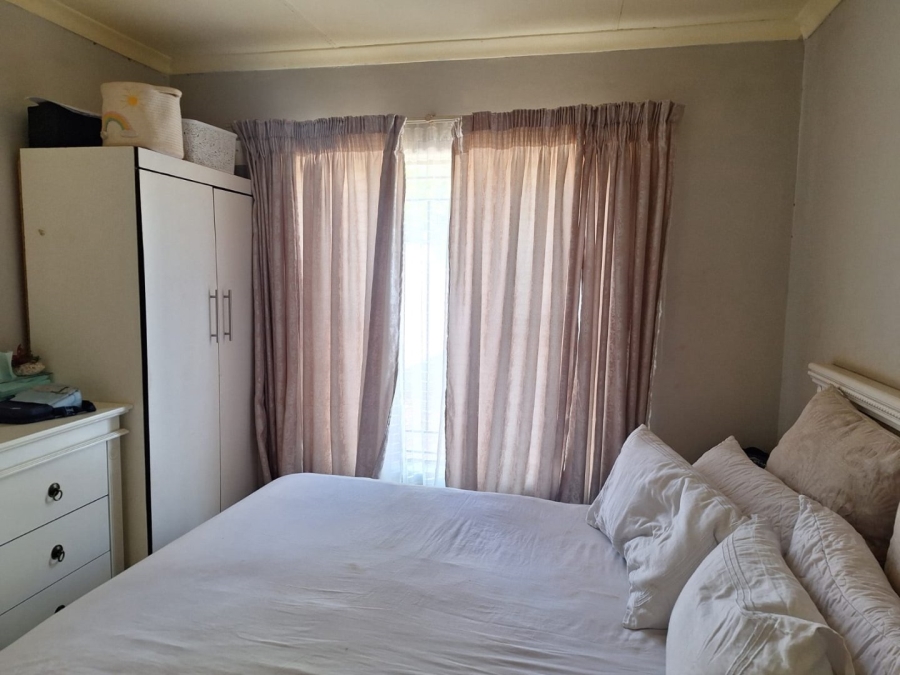  Bedroom Property for Sale in Atteridgeville Gauteng