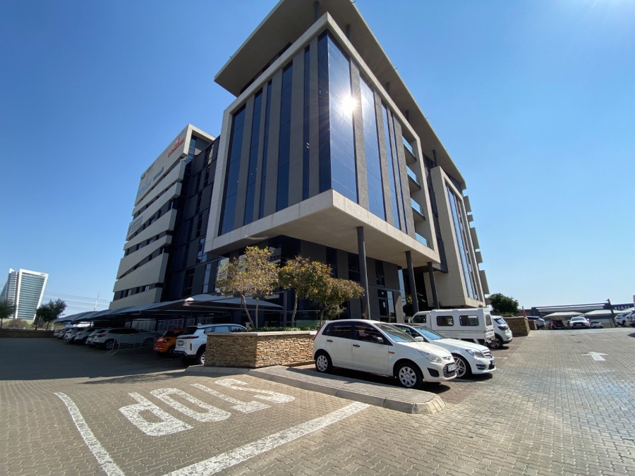 To Let commercial Property for Rent in Vorna Valley Gauteng