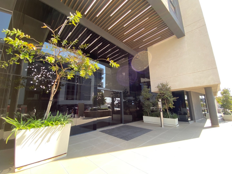 To Let commercial Property for Rent in Vorna Valley Gauteng