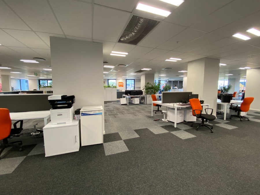 To Let commercial Property for Rent in Vorna Valley Gauteng