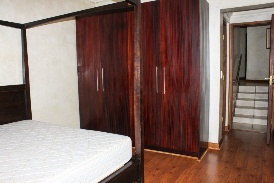 3 Bedroom Property for Sale in Eldoraigne Gauteng