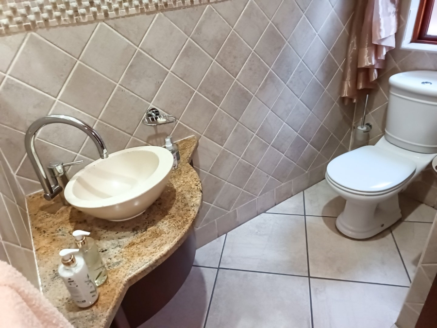 3 Bedroom Property for Sale in Eldoraigne Gauteng
