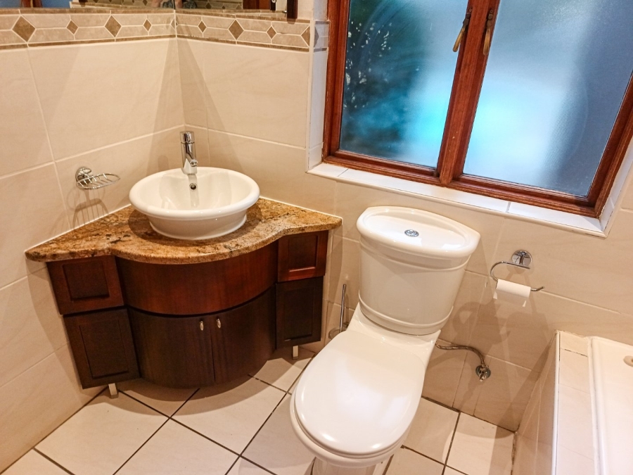 3 Bedroom Property for Sale in Eldoraigne Gauteng