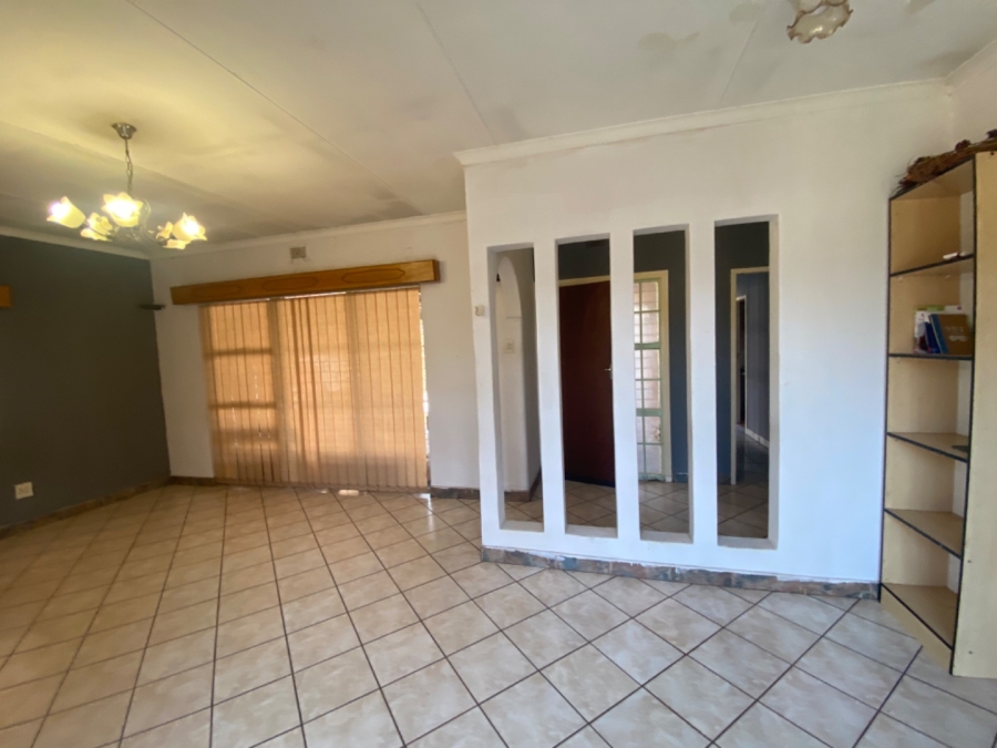 2 Bedroom Property for Sale in Vanderbijlpark CW 2 Gauteng