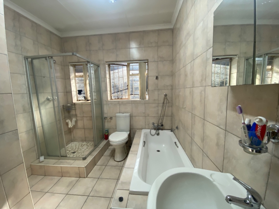 2 Bedroom Property for Sale in Vanderbijlpark CW 2 Gauteng