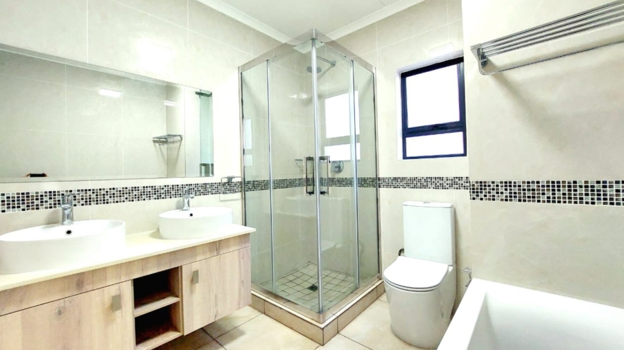 2 Bedroom Property for Sale in Noordhang Gauteng