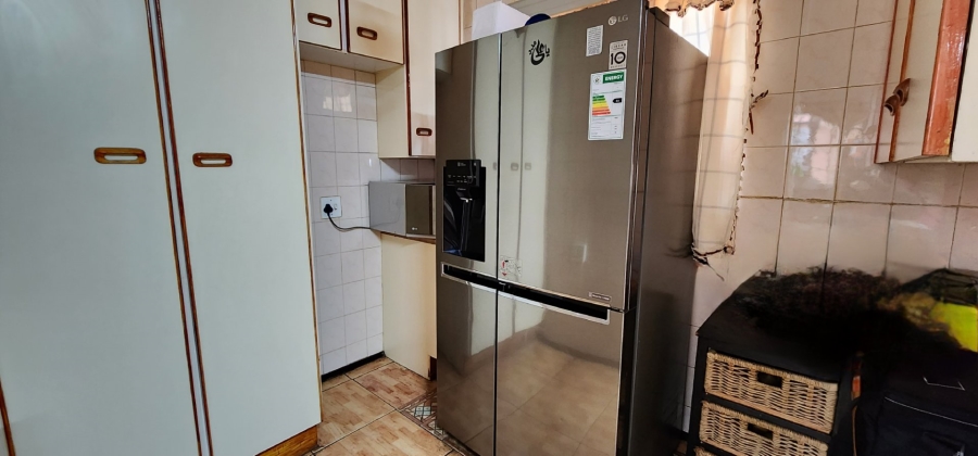 4 Bedroom Property for Sale in Laudium Gauteng