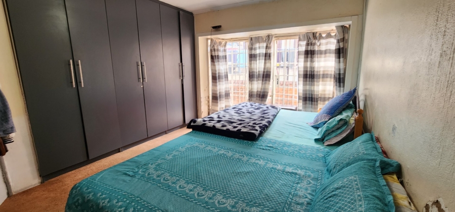 4 Bedroom Property for Sale in Laudium Gauteng