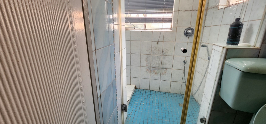 4 Bedroom Property for Sale in Laudium Gauteng