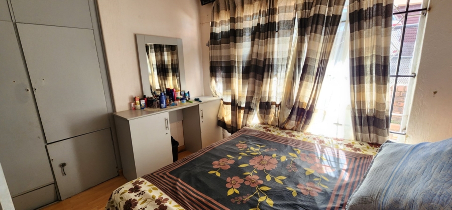 4 Bedroom Property for Sale in Laudium Gauteng