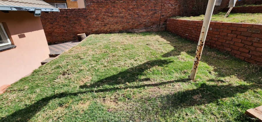 4 Bedroom Property for Sale in Laudium Gauteng
