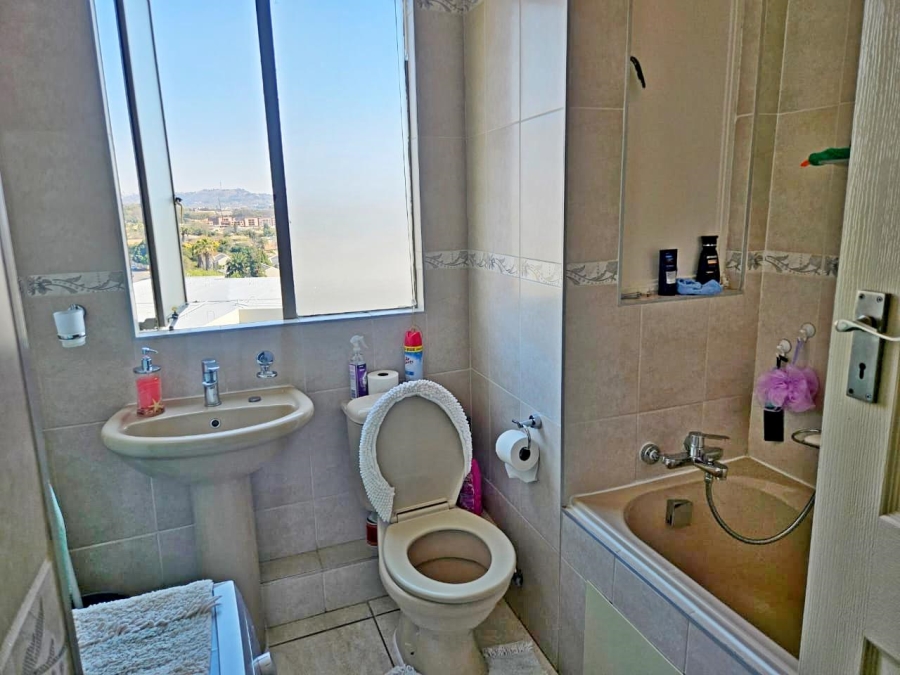 3 Bedroom Property for Sale in Bedford Gardens Gauteng