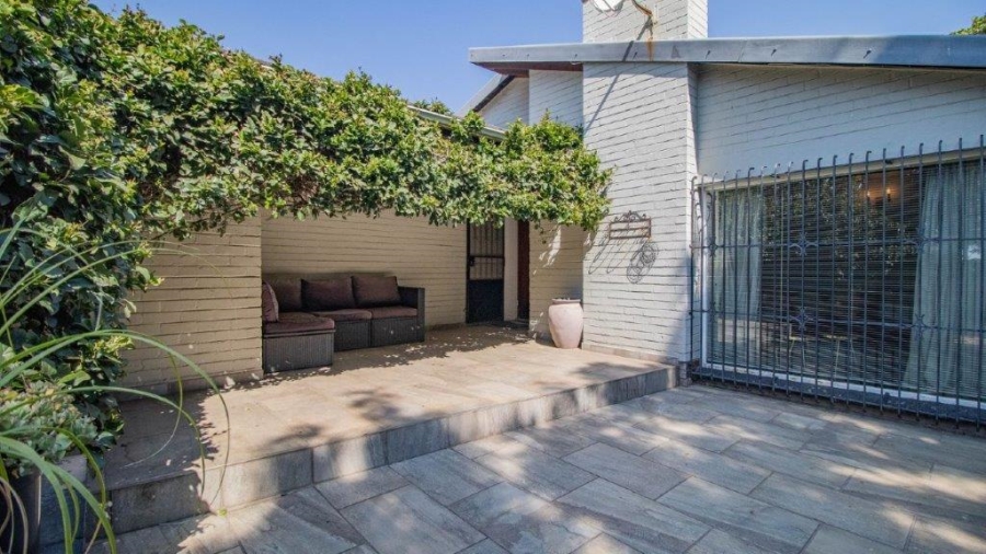 3 Bedroom Property for Sale in Edleen Gauteng