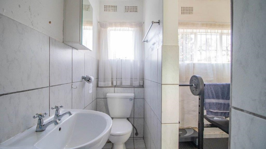 3 Bedroom Property for Sale in Edleen Gauteng