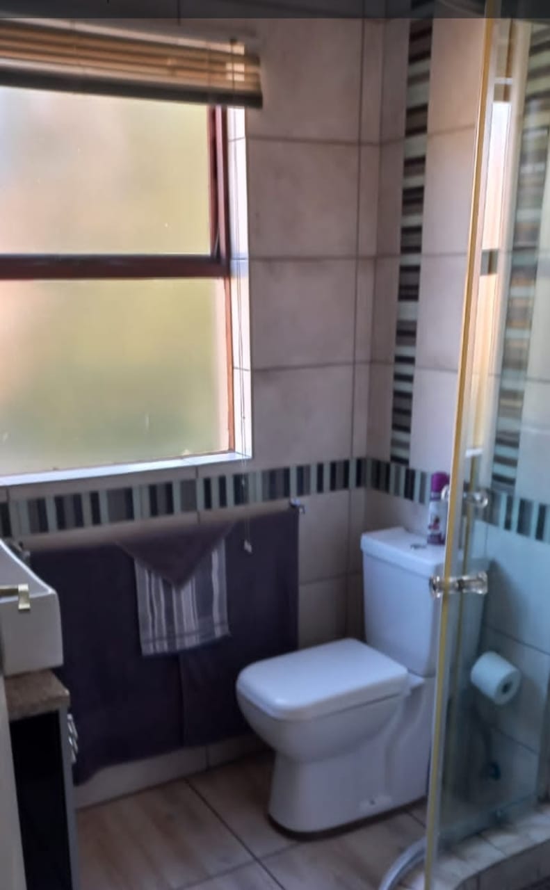 11 Bedroom Property for Sale in Rangeview Gauteng