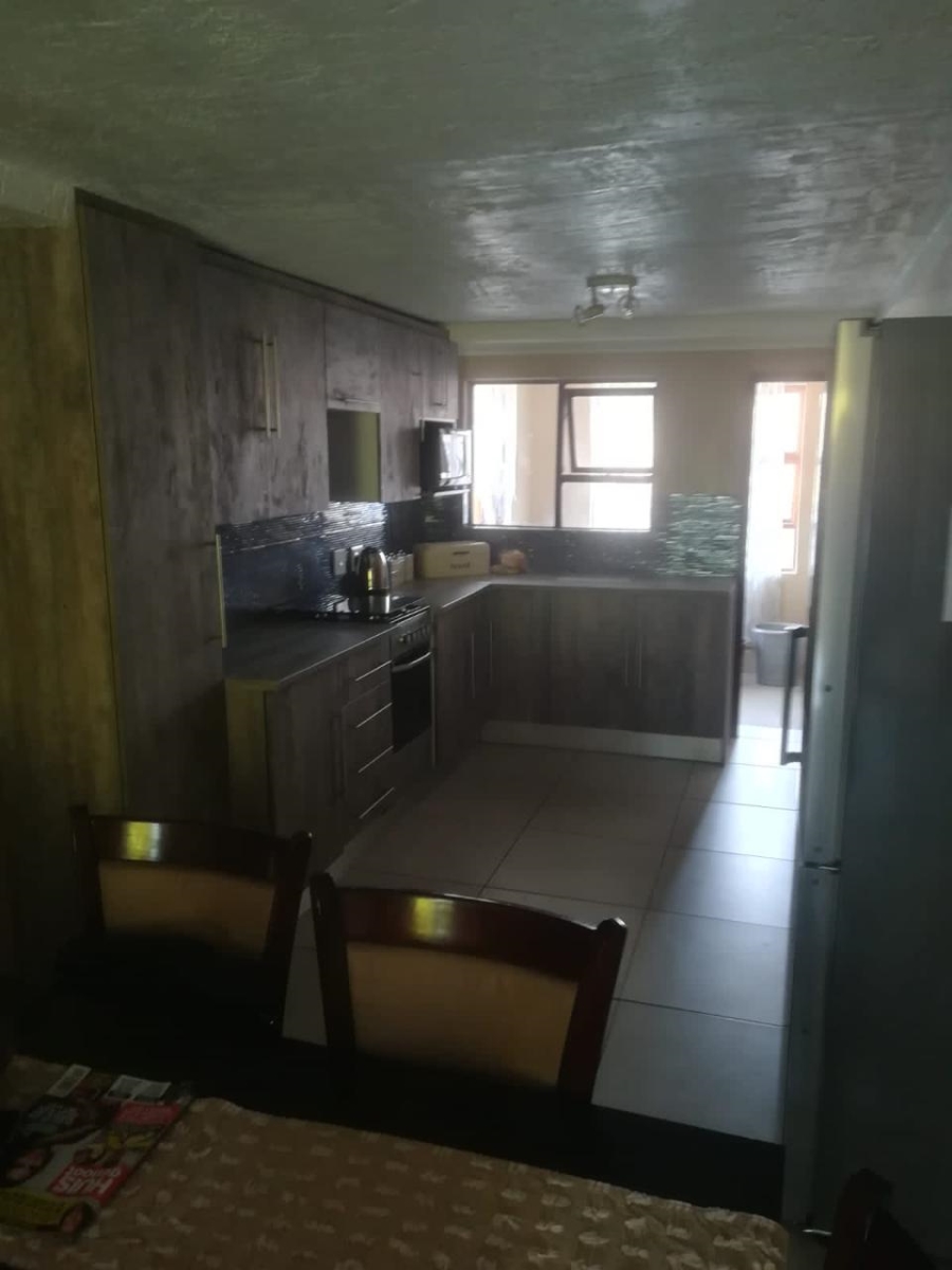 11 Bedroom Property for Sale in Rangeview Gauteng