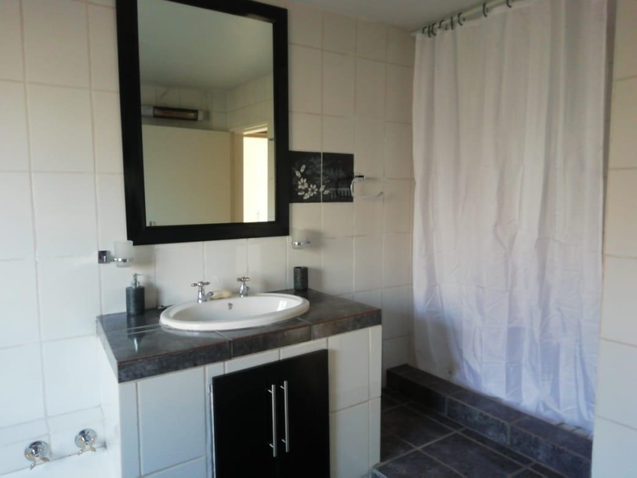 11 Bedroom Property for Sale in Rangeview Gauteng
