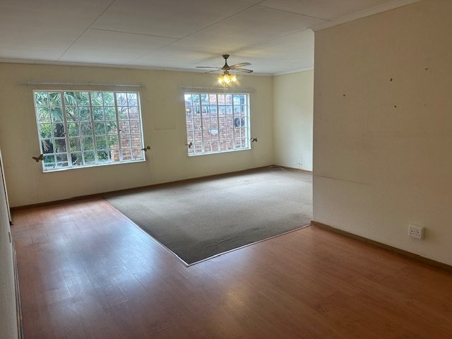 2 Bedroom Property for Sale in Wilro Park Gauteng