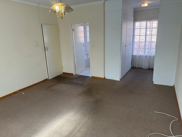2 Bedroom Property for Sale in Wilro Park Gauteng