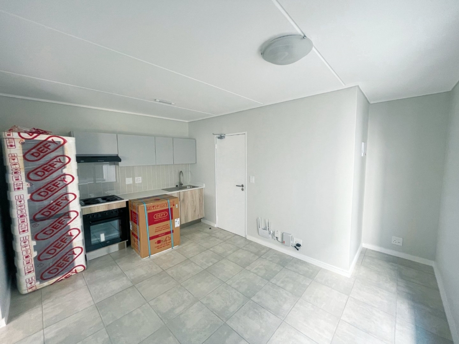 To Let 1 Bedroom Property for Rent in Mooikloof Manor Gauteng