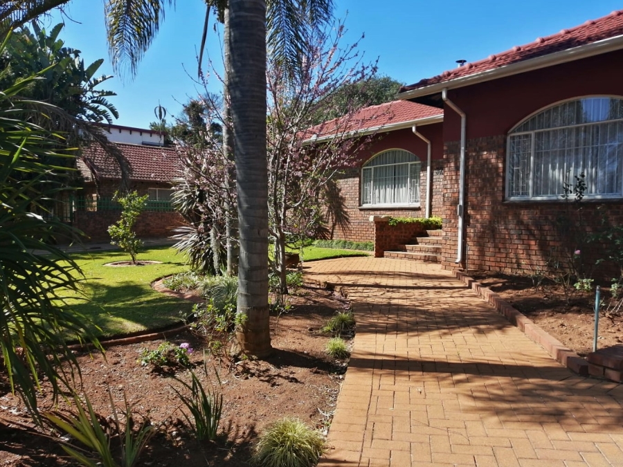 3 Bedroom Property for Sale in Eldoraigne Gauteng