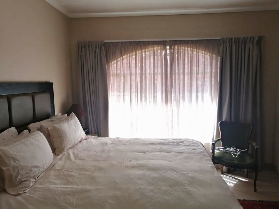 3 Bedroom Property for Sale in Eldoraigne Gauteng