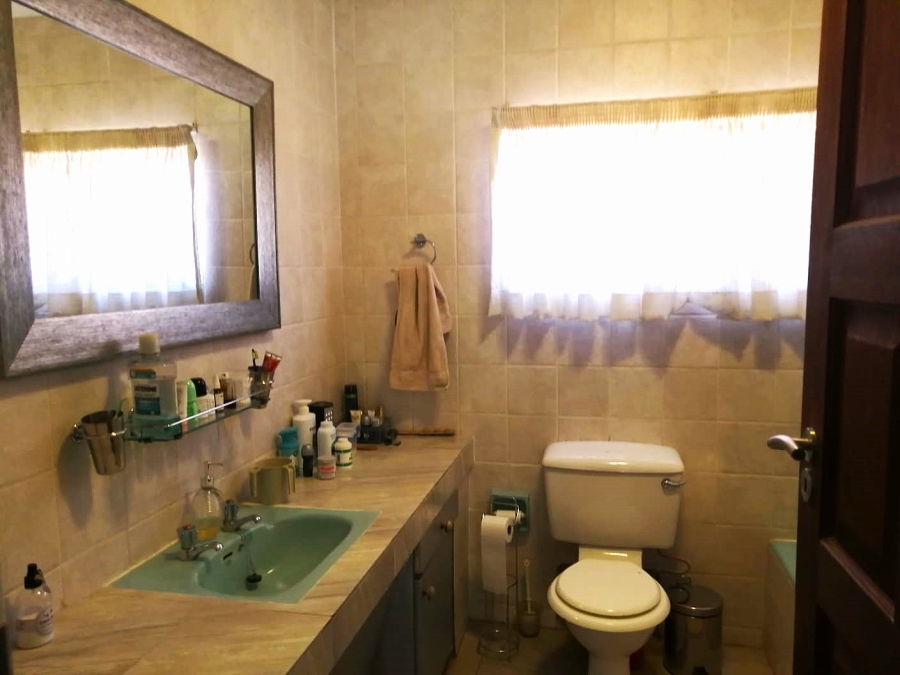 3 Bedroom Property for Sale in Eldoraigne Gauteng