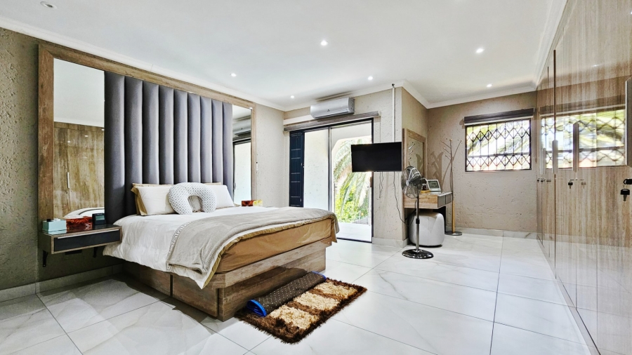 6 Bedroom Property for Sale in Arcon Park Gauteng