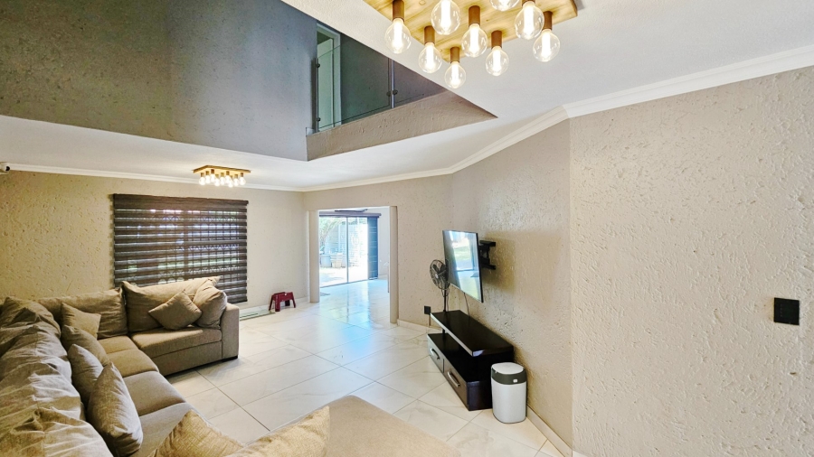 6 Bedroom Property for Sale in Arcon Park Gauteng