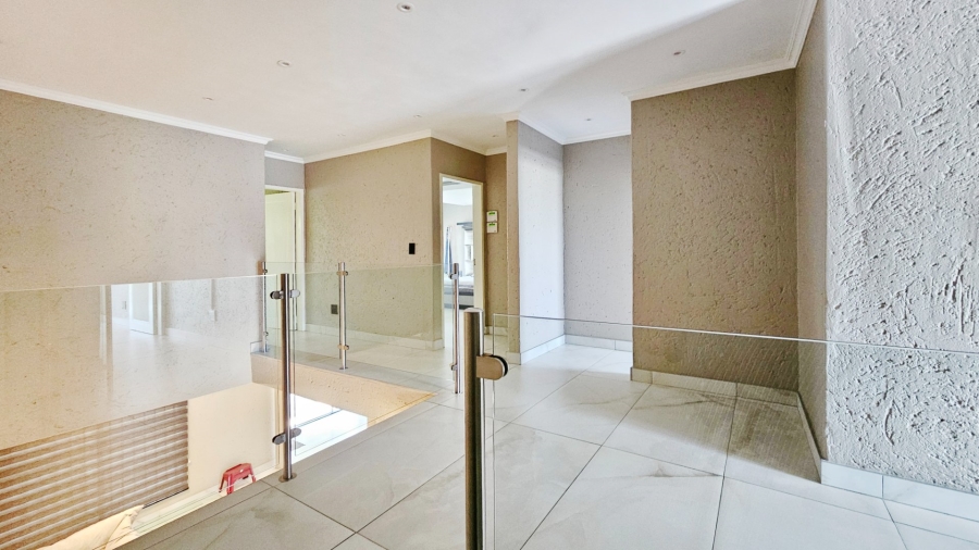 6 Bedroom Property for Sale in Arcon Park Gauteng