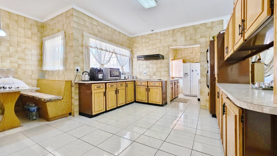 4 Bedroom Property for Sale in Three Rivers East Gauteng