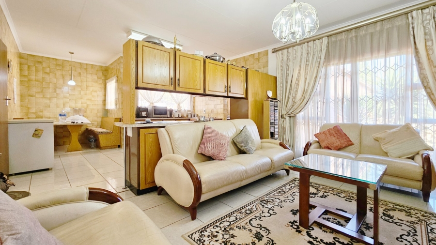4 Bedroom Property for Sale in Three Rivers East Gauteng
