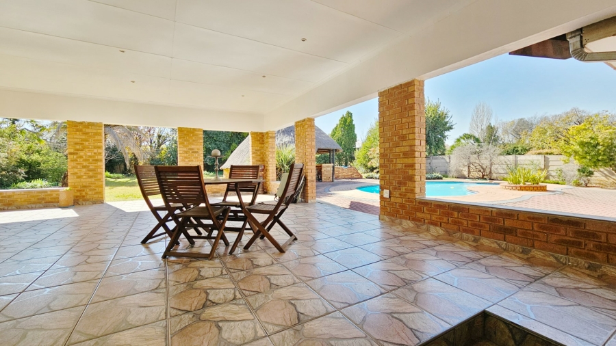 4 Bedroom Property for Sale in Three Rivers East Gauteng