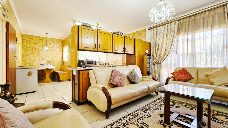 4 Bedroom Property for Sale in Three Rivers East Gauteng
