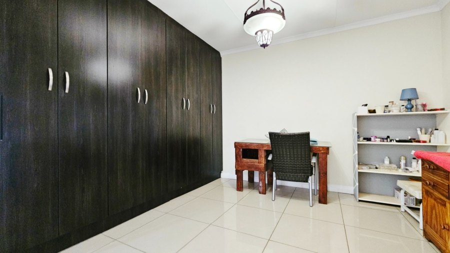 4 Bedroom Property for Sale in Risiville Gauteng